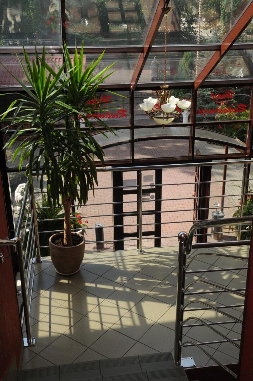 Hotel Gracja Гожув-Велькопольски Экстерьер фото