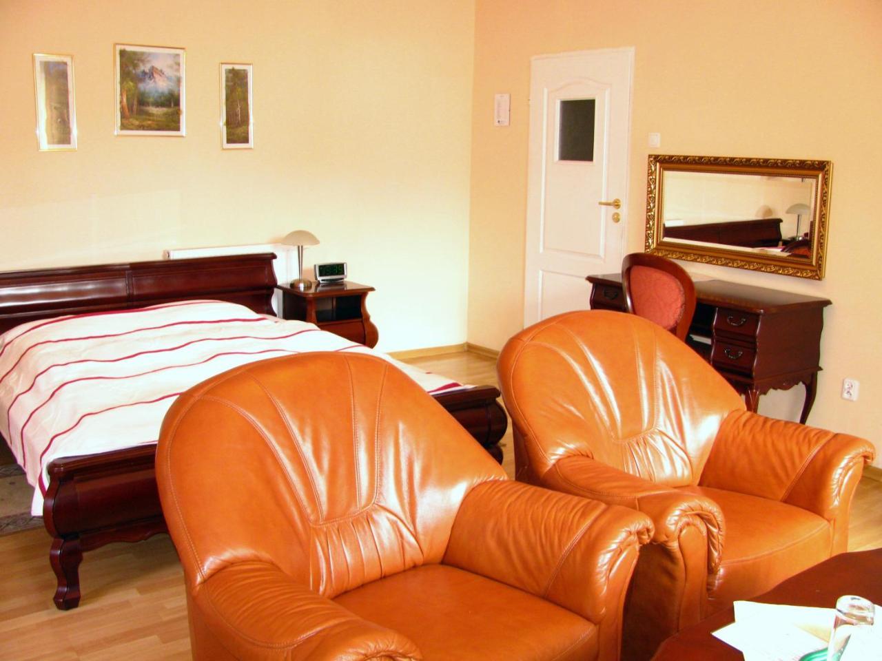 Hotel Gracja Гожув-Велькопольски Экстерьер фото