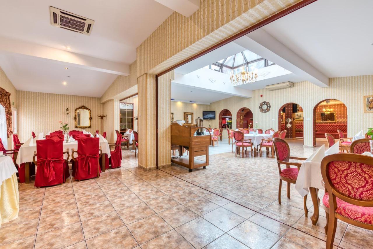 Hotel Gracja Гожув-Велькопольски Экстерьер фото