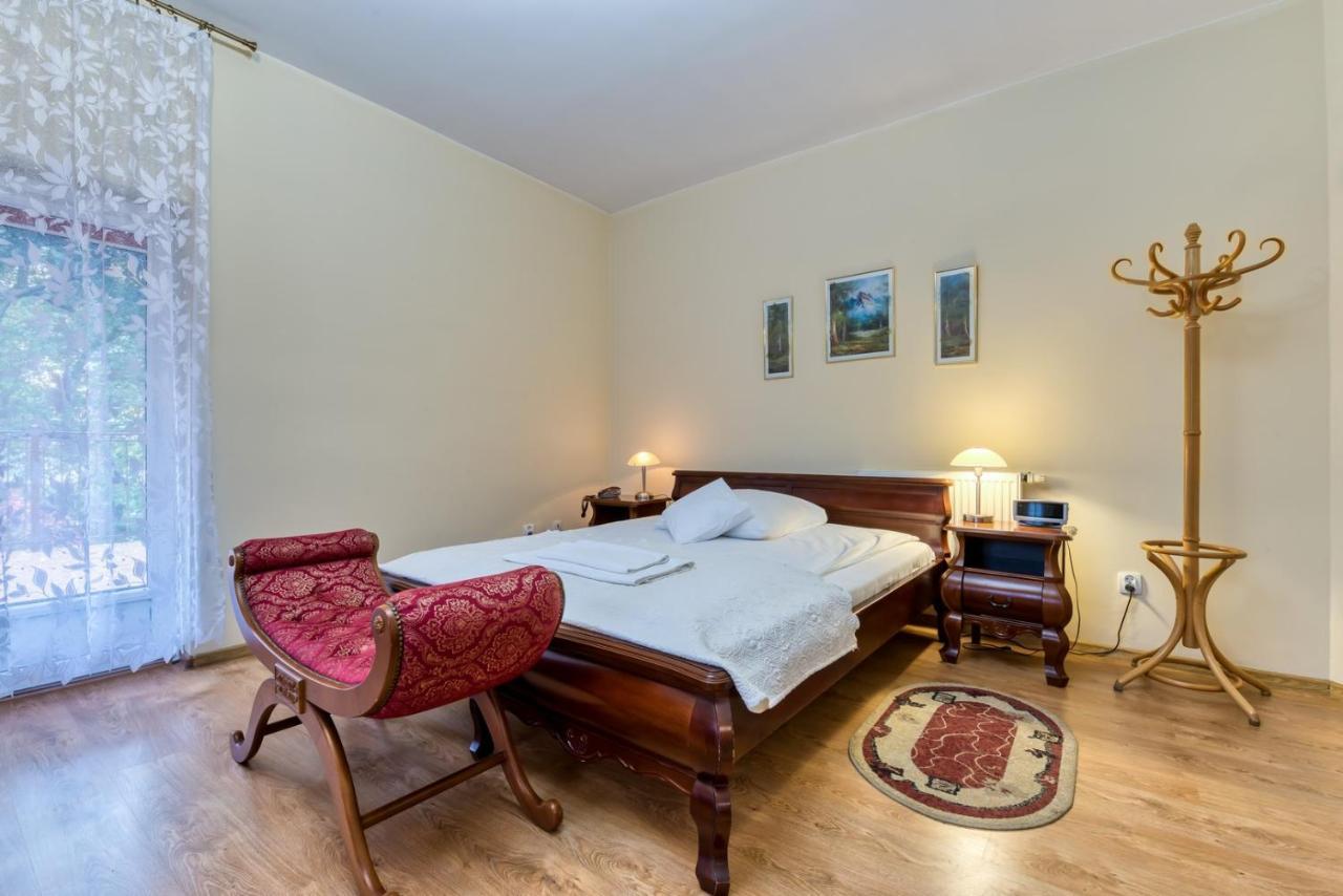 Hotel Gracja Гожув-Велькопольски Экстерьер фото