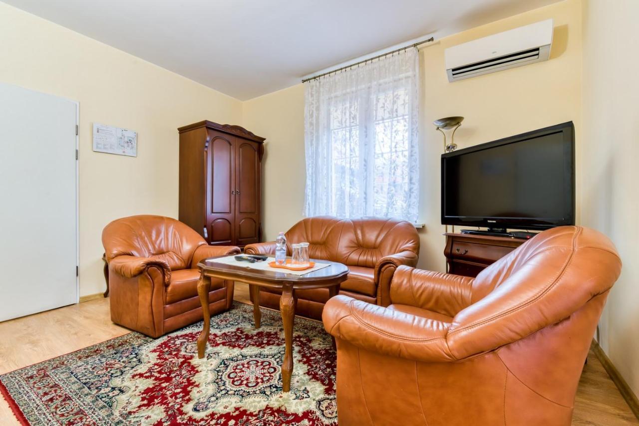 Hotel Gracja Гожув-Велькопольски Экстерьер фото